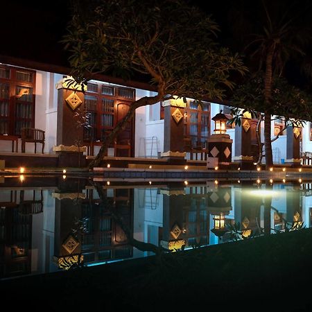 Bali Sunset Hotel 네가라 외부 사진