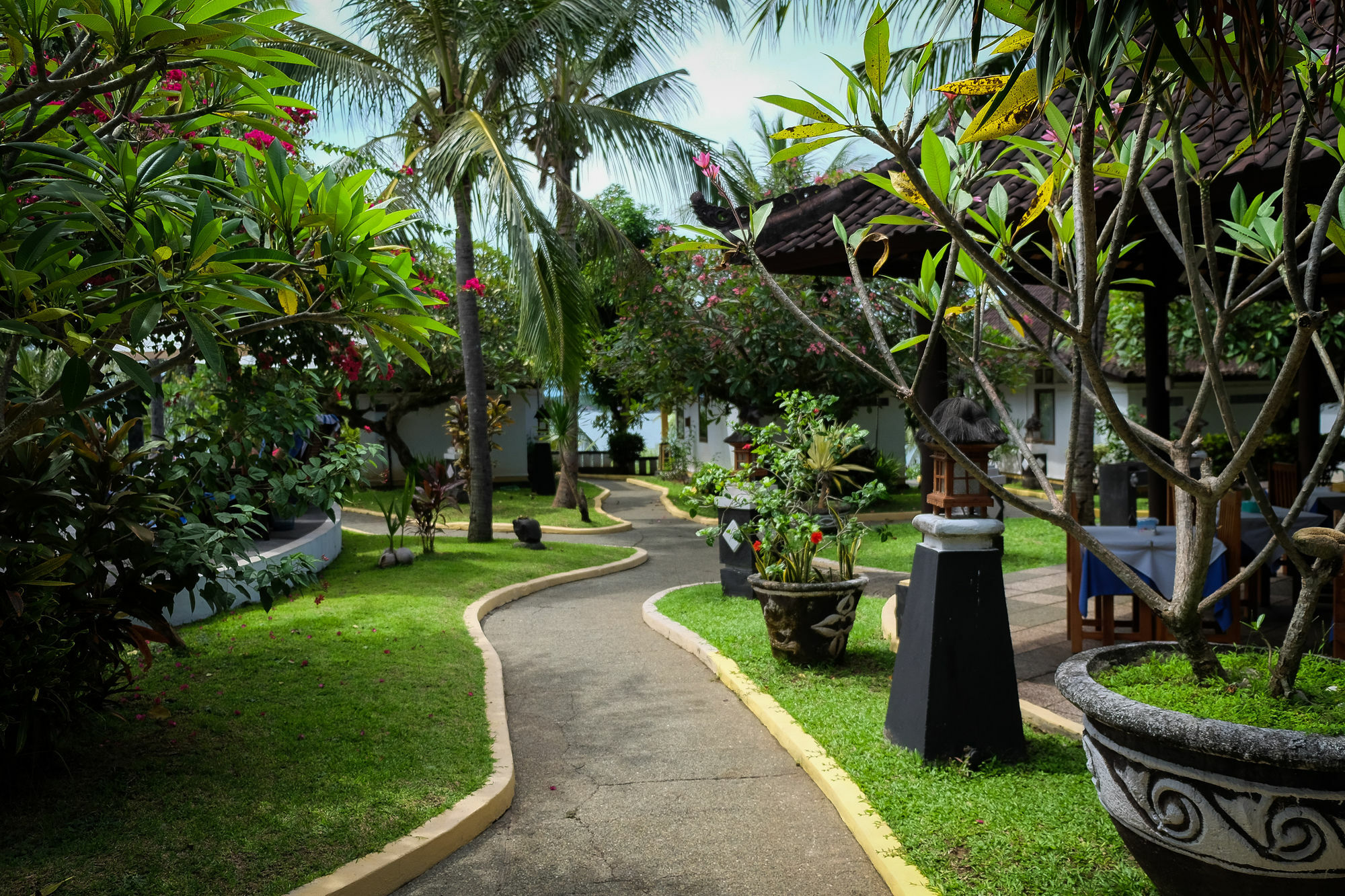 Bali Sunset Hotel 네가라 외부 사진